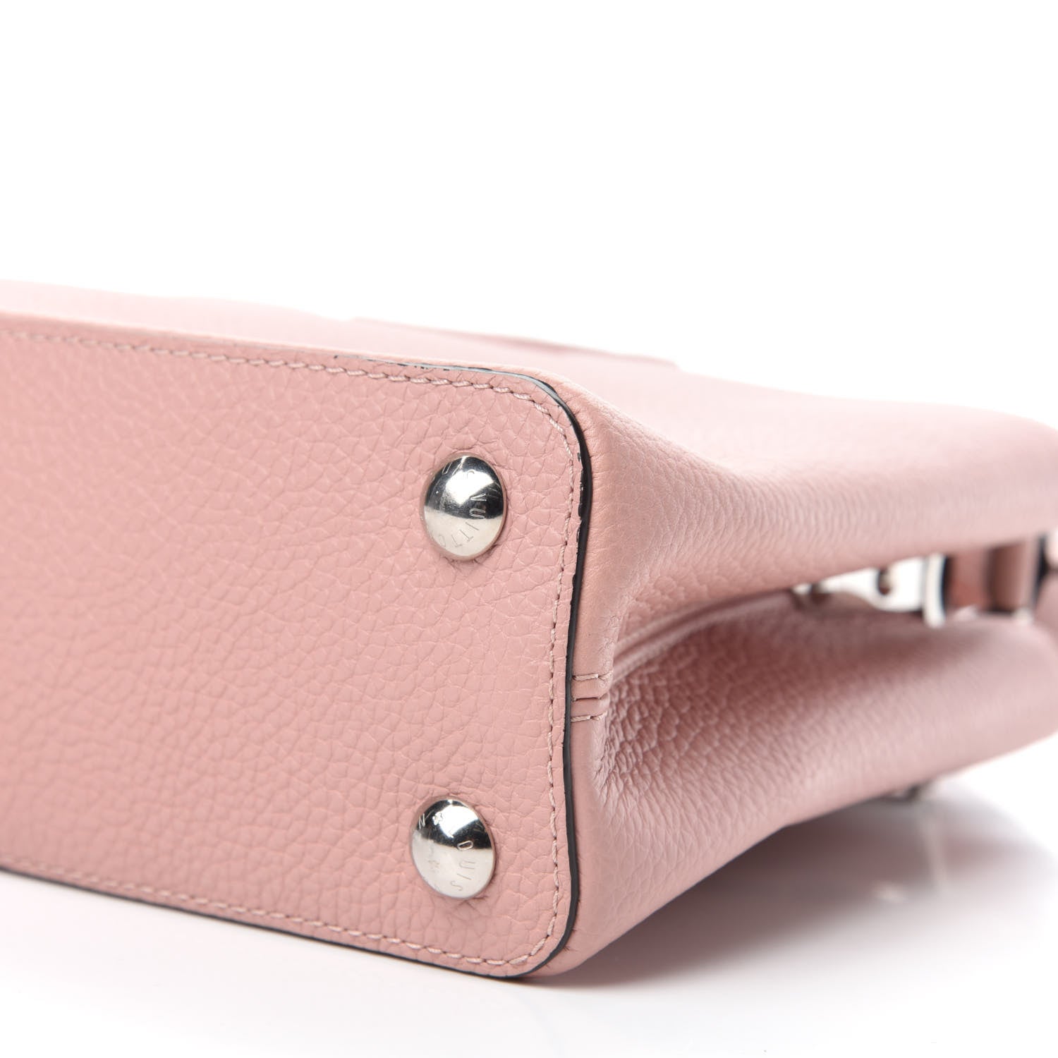 Louis Vuitton Taurillon Capucines BB Magnolia 7 of 10