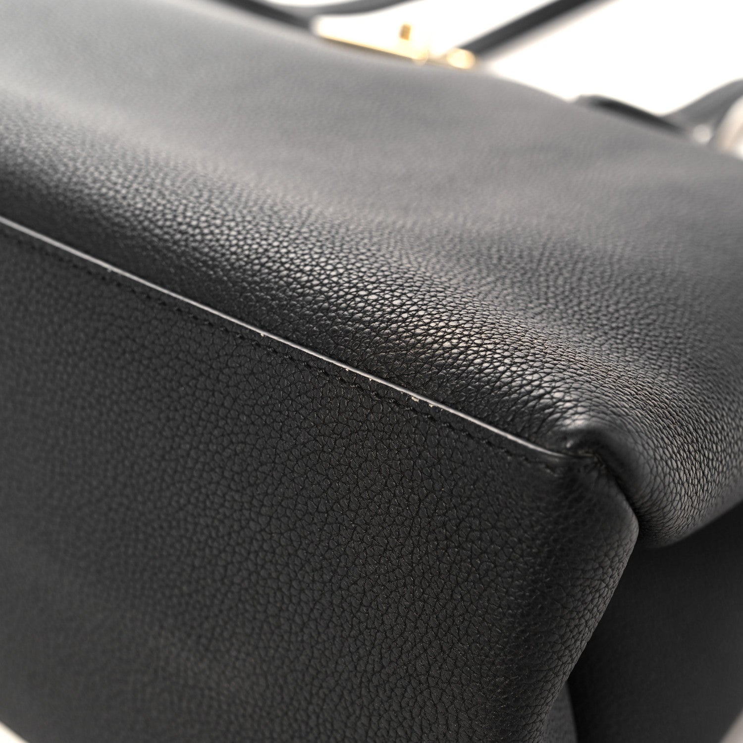 Louis Vuitton Grained Calfskin Lockme Shopper Black 9 of 13