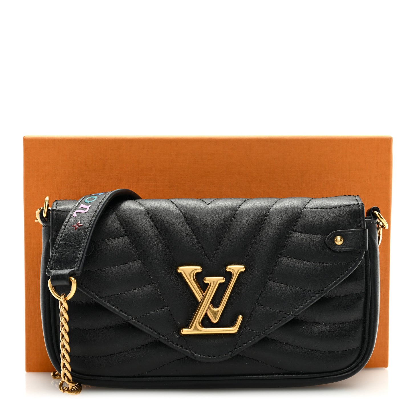 Calfskin New Wave Chain Pochette Black