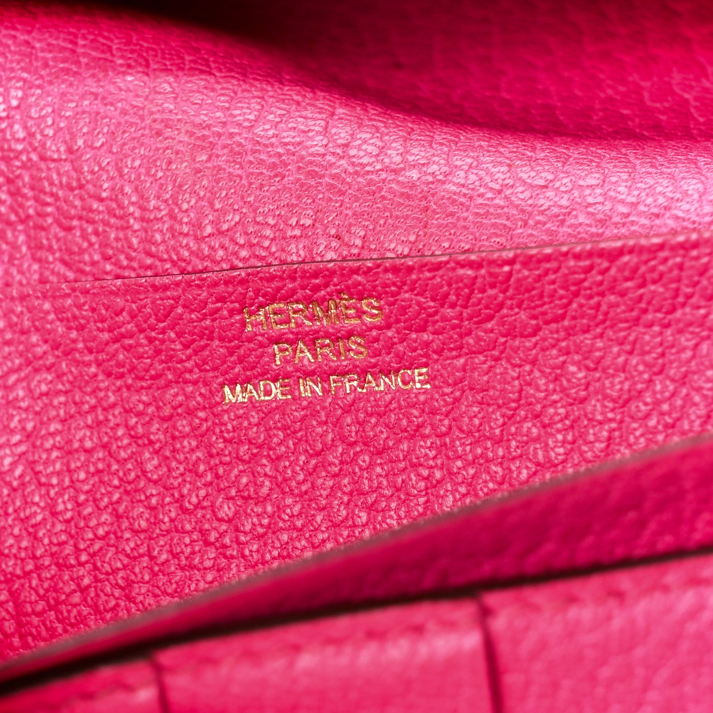 Chèvre Mysore Bearn Gusset Wallet Rose Shocking