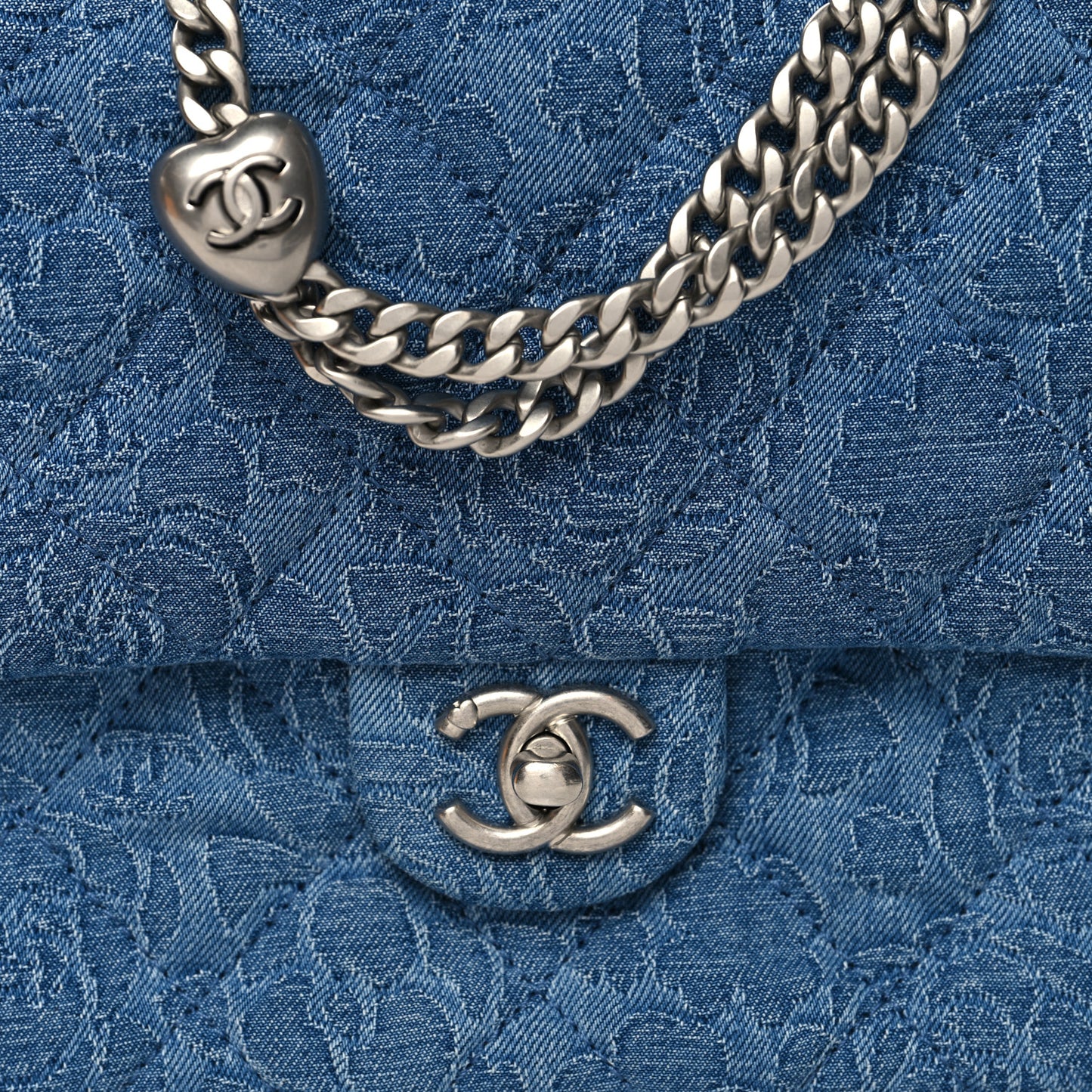 Denim Quilted Medium Camellia Sweetheart Flap Blue