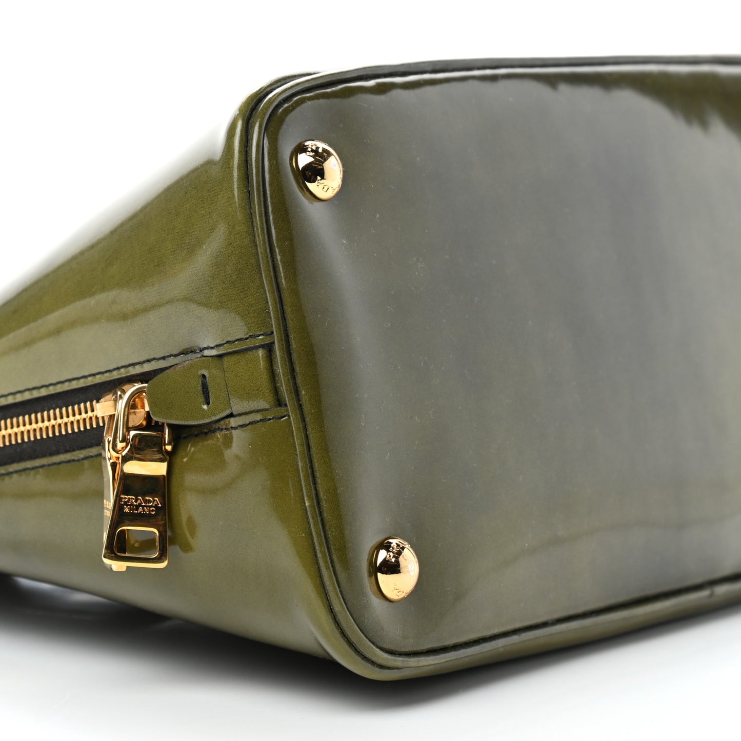 Spazzolato Medium Promenade Tote Militare Fume