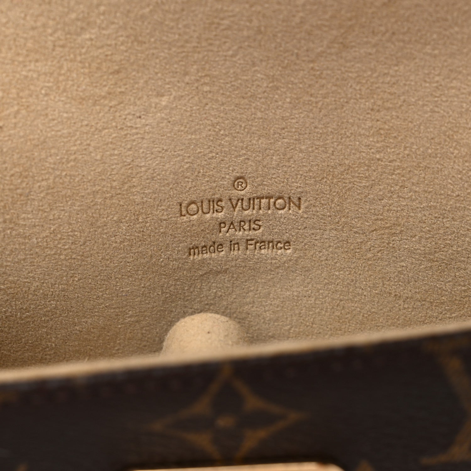 Louis Vuitton Monogram Pochette Lagoon Sunglasses Holder 6 of 8