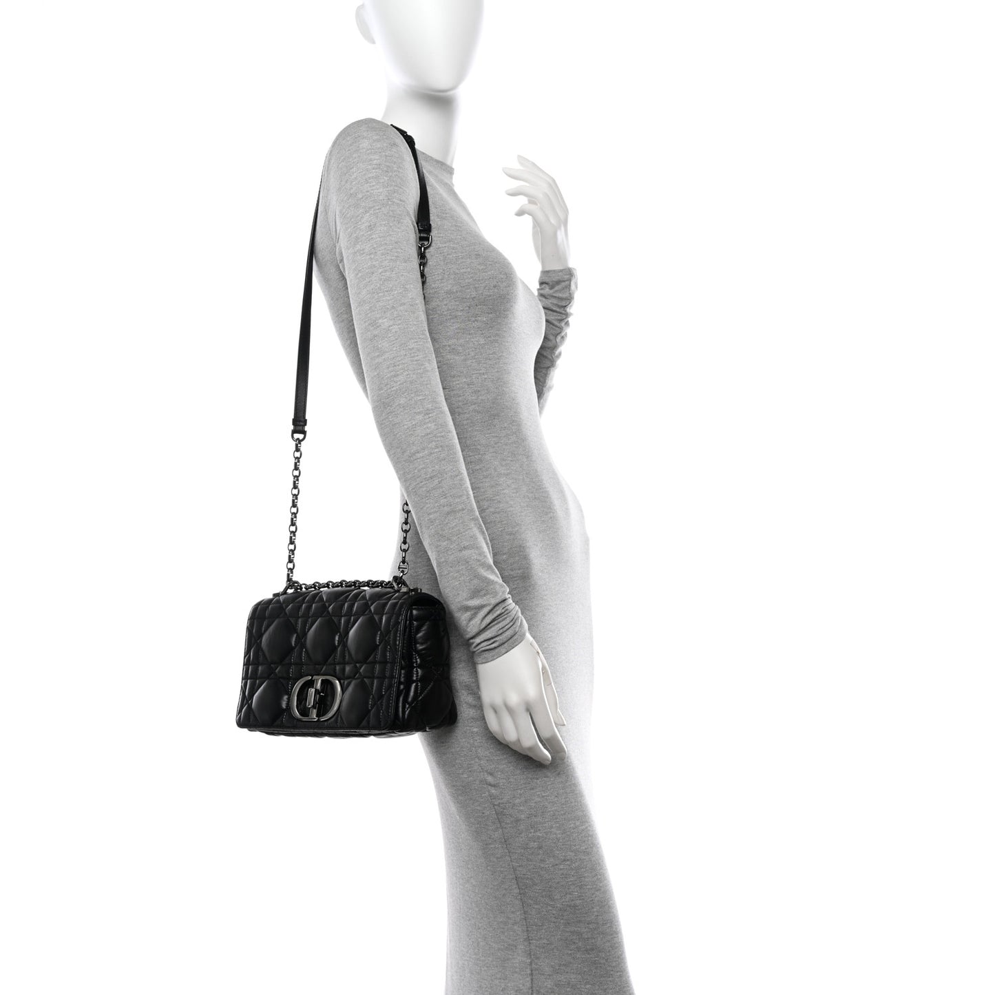 Calfskin Macrocannage Medium Caro Bag Black
