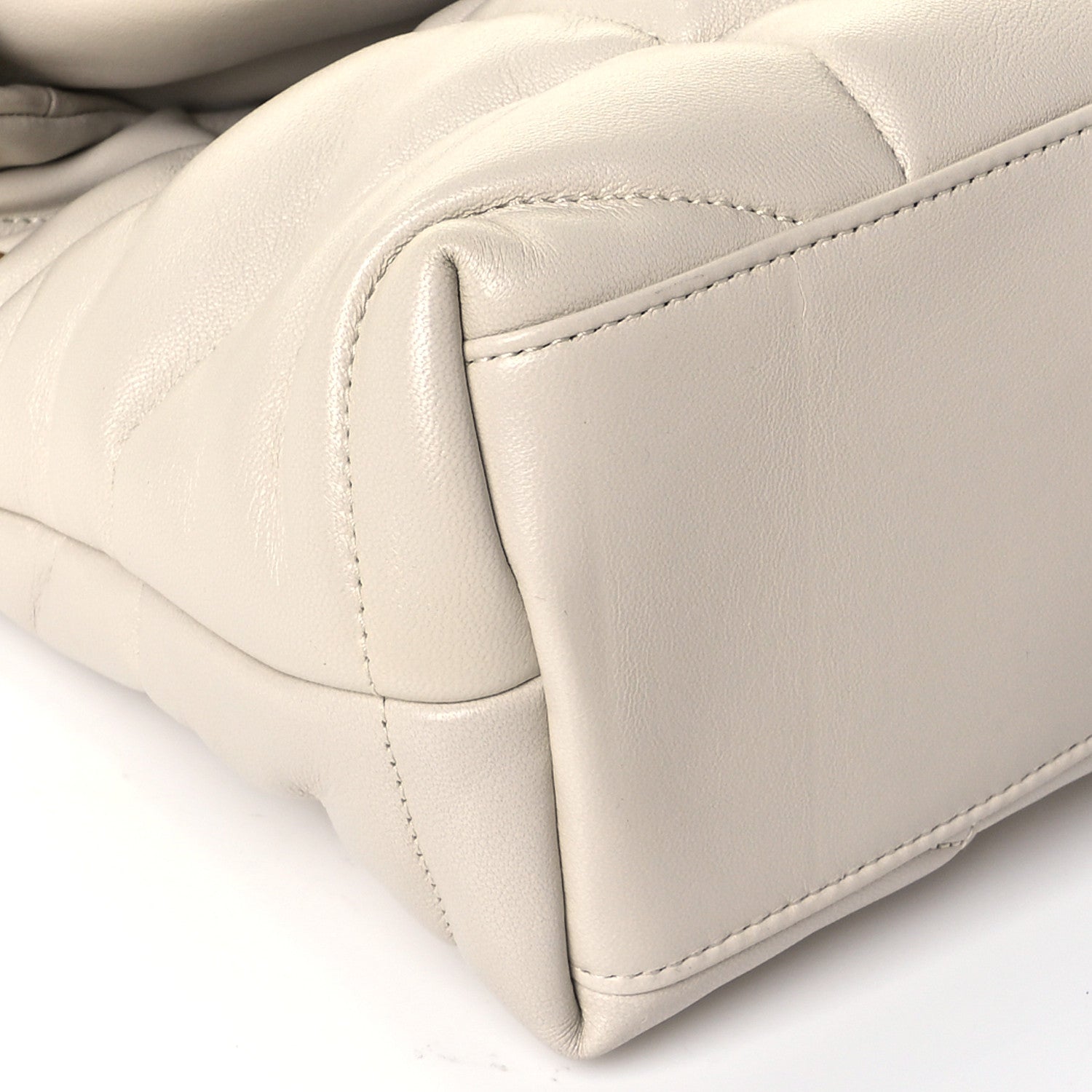 Saint Laurent Lambskin Quilted Small Loulou Puffer Monogram Chain Satchel Blanc Vintage 15 of 19