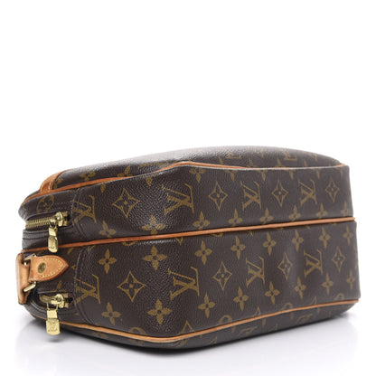 Louis Vuitton Monogram Reporter PM 3 of 14