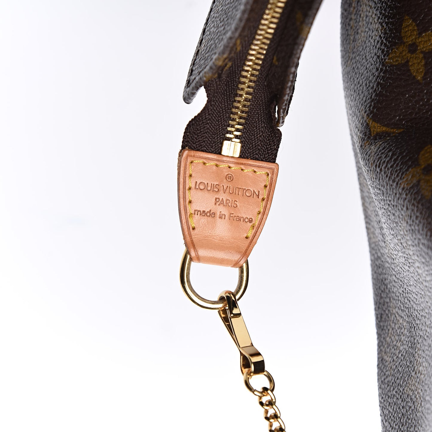 Monogram Bucket 27
