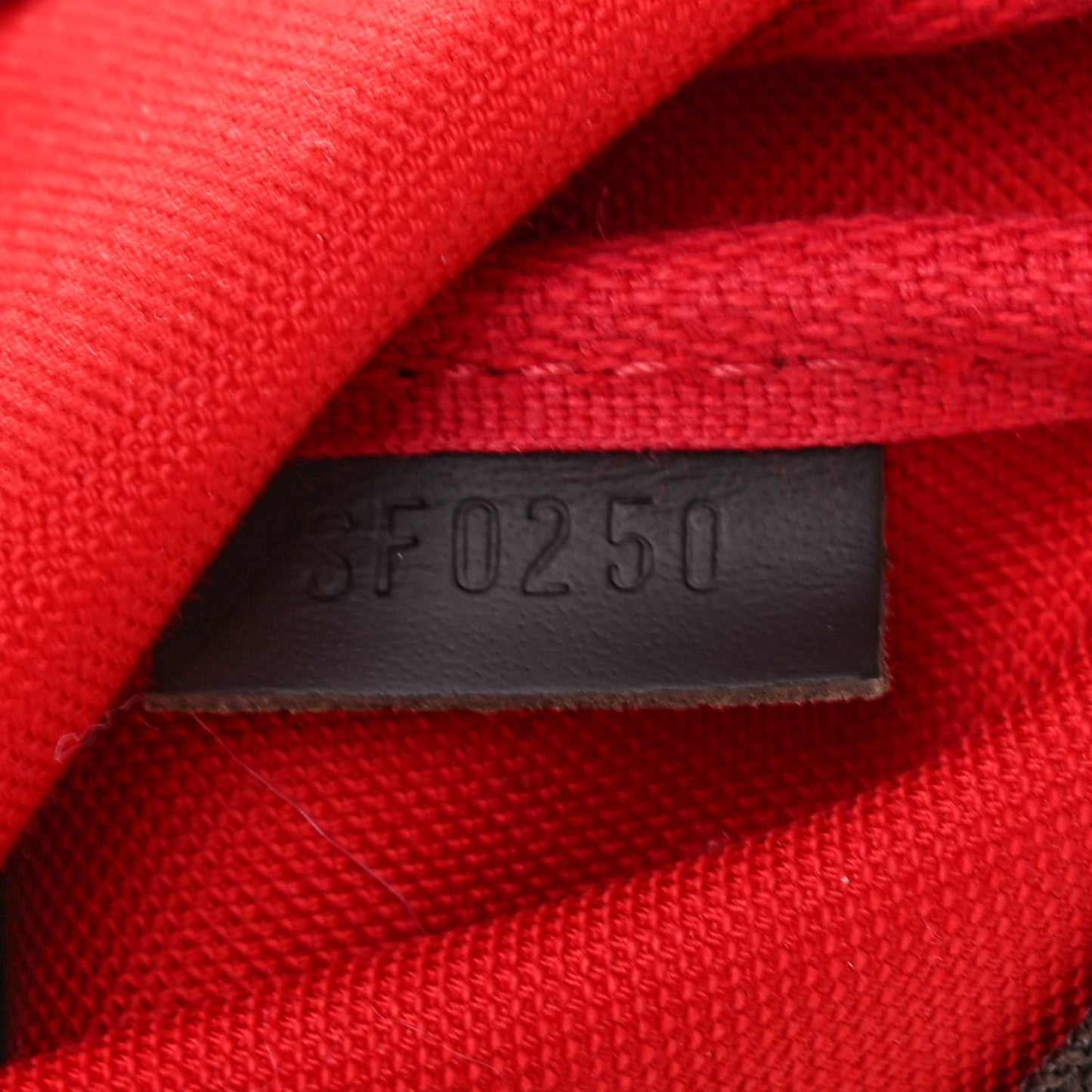 Damier Ebene Mini Pochette Accessories