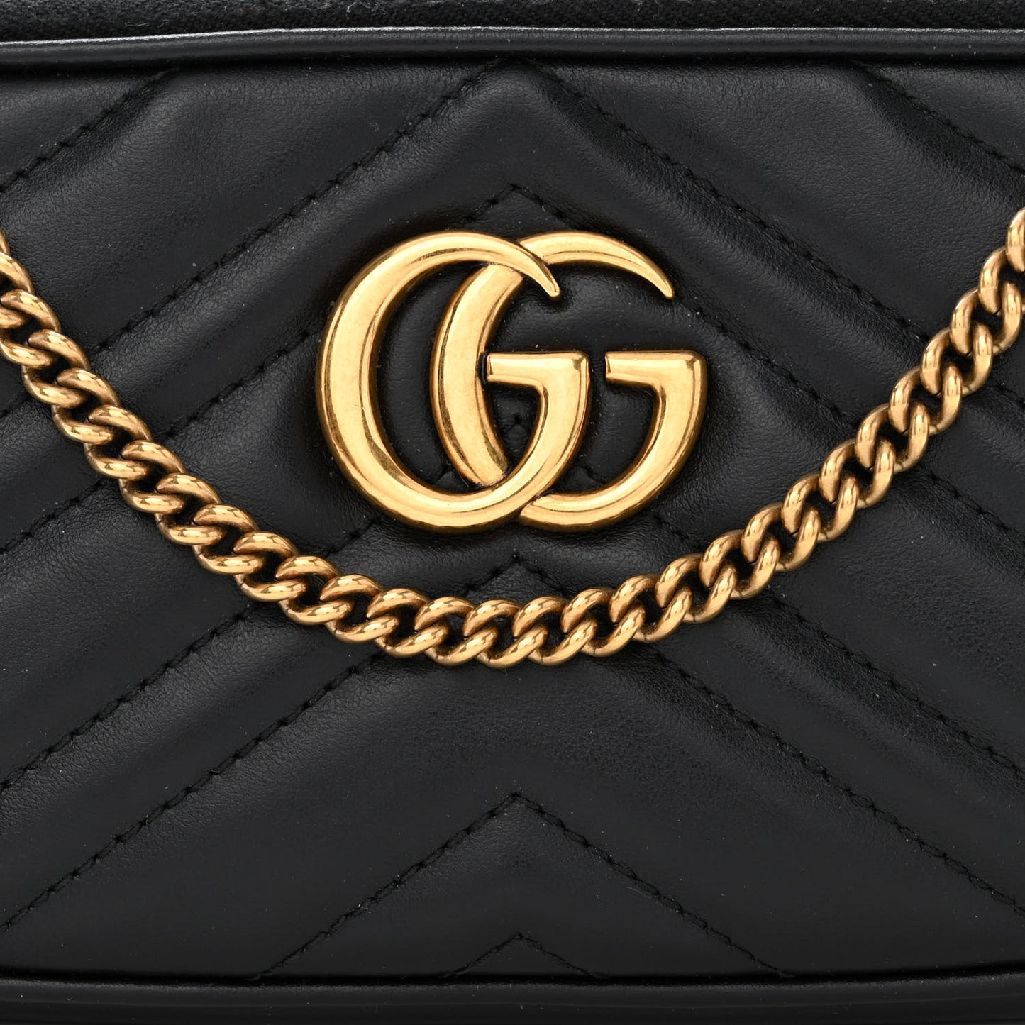 Calfskin Matelasse Mini GG Marmont Chain Crossbody Bag Black