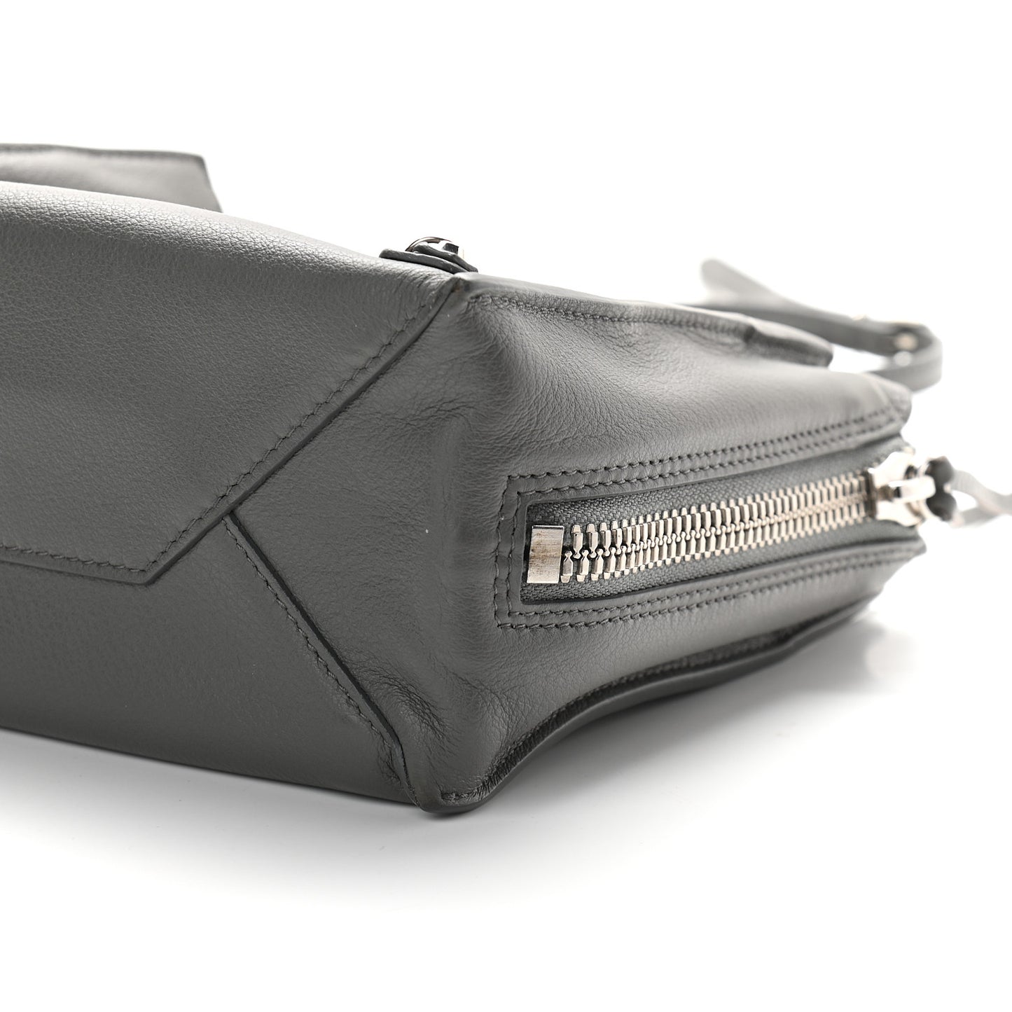 Calfskin Papier Mini A4 Zip Around Tote Gris Metal