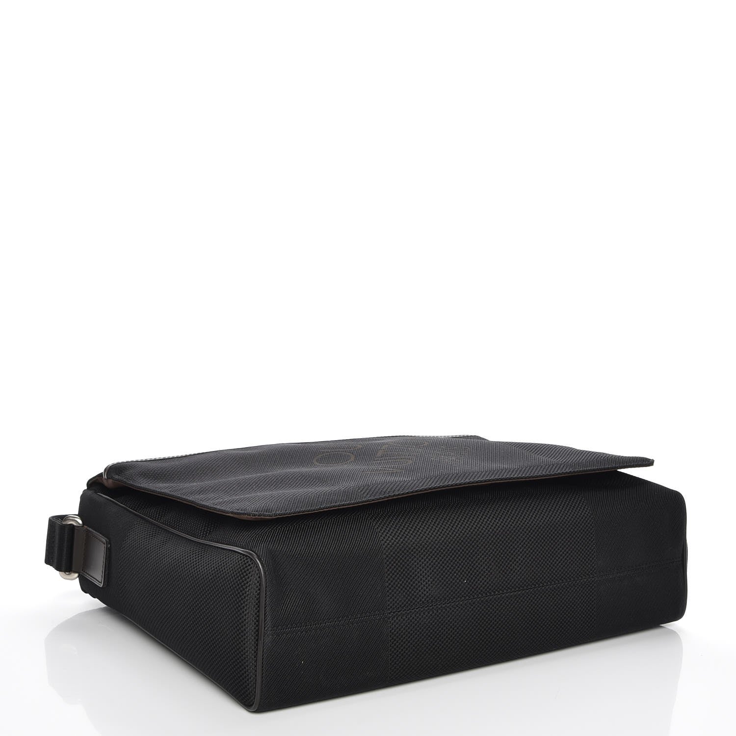 Louis Vuitton Damier Geant Messenger Bag Black 4 of 7