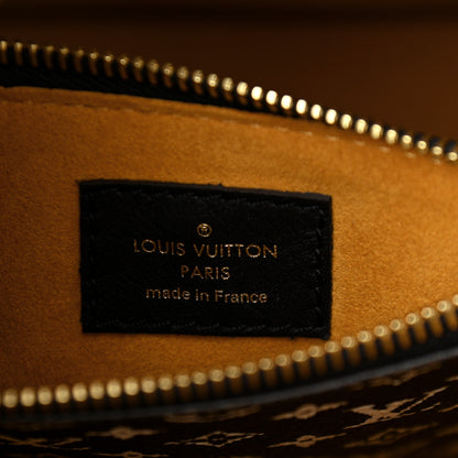 Louis Vuitton Monogram Giant Jungle NéoNoé Caramel 6 of 11