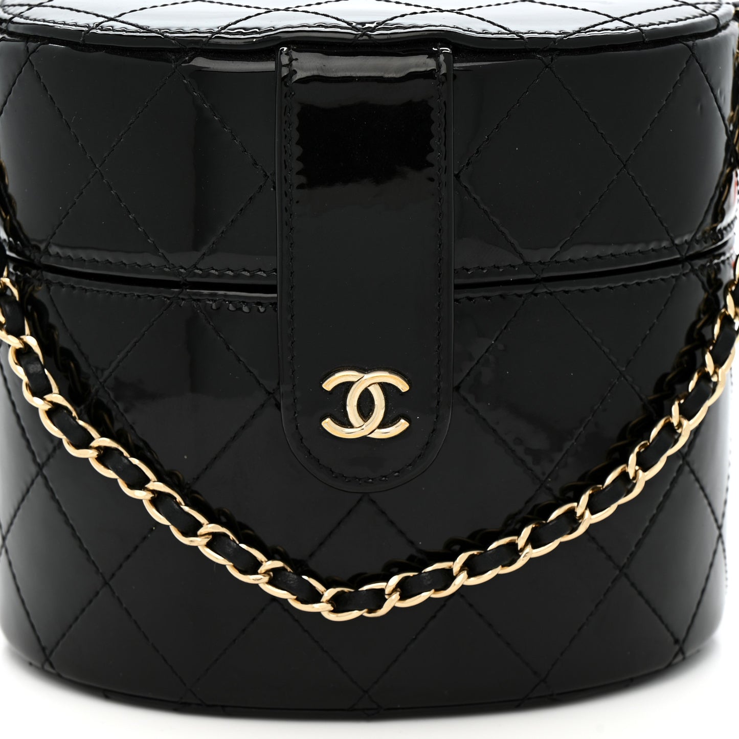 Patent Quilted Round Clutch With Chain Black
