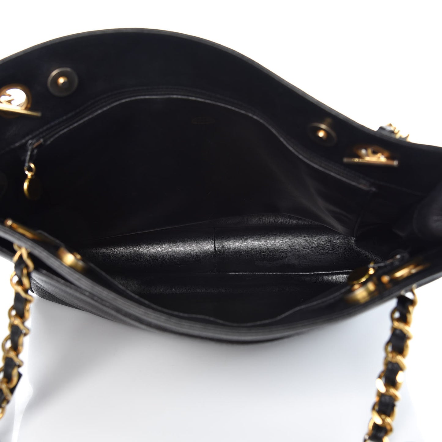 Caviar CC Shoulder Bag Black