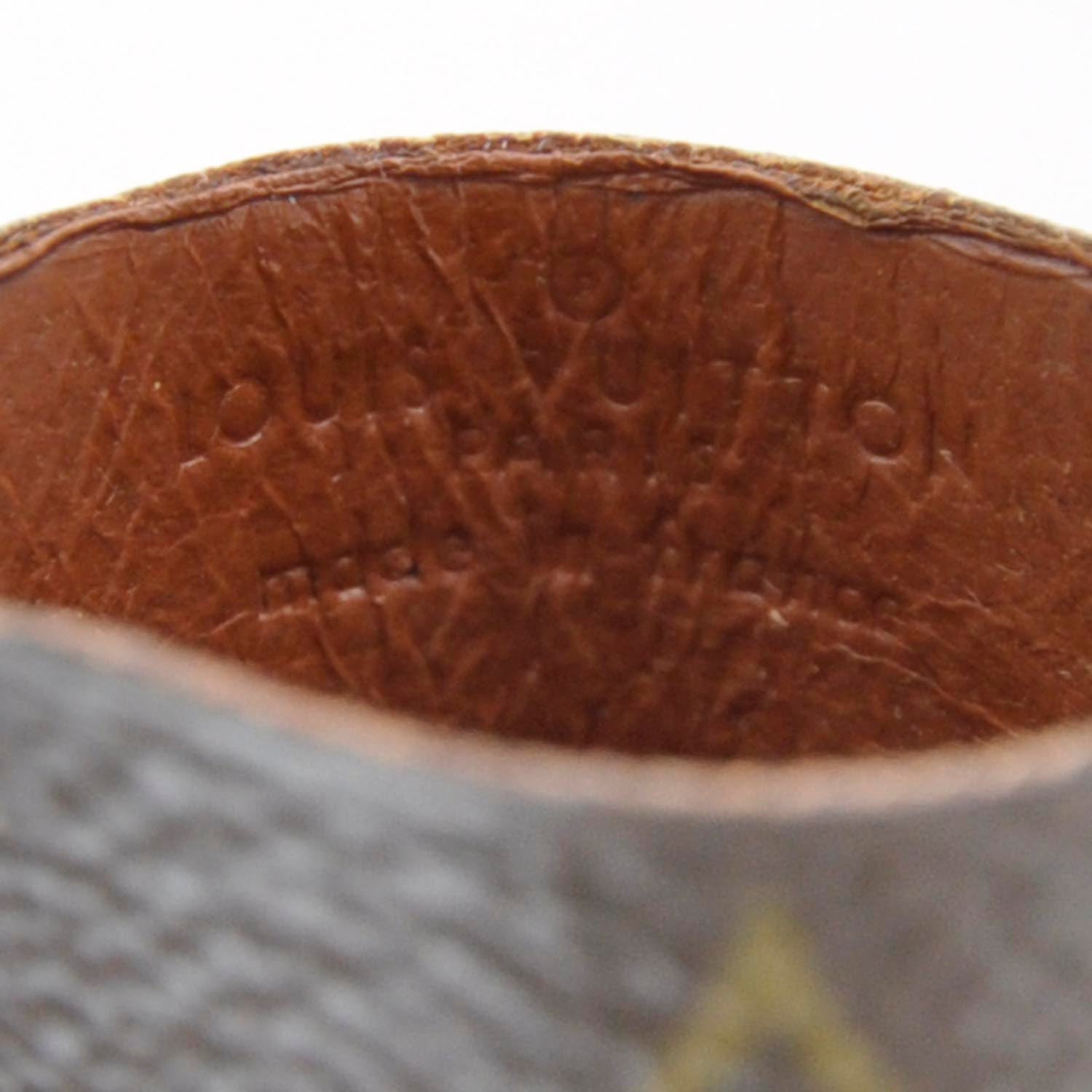 Louis Vuitton Monogram Etoi Peigne Comb Case Holder 4 of 4