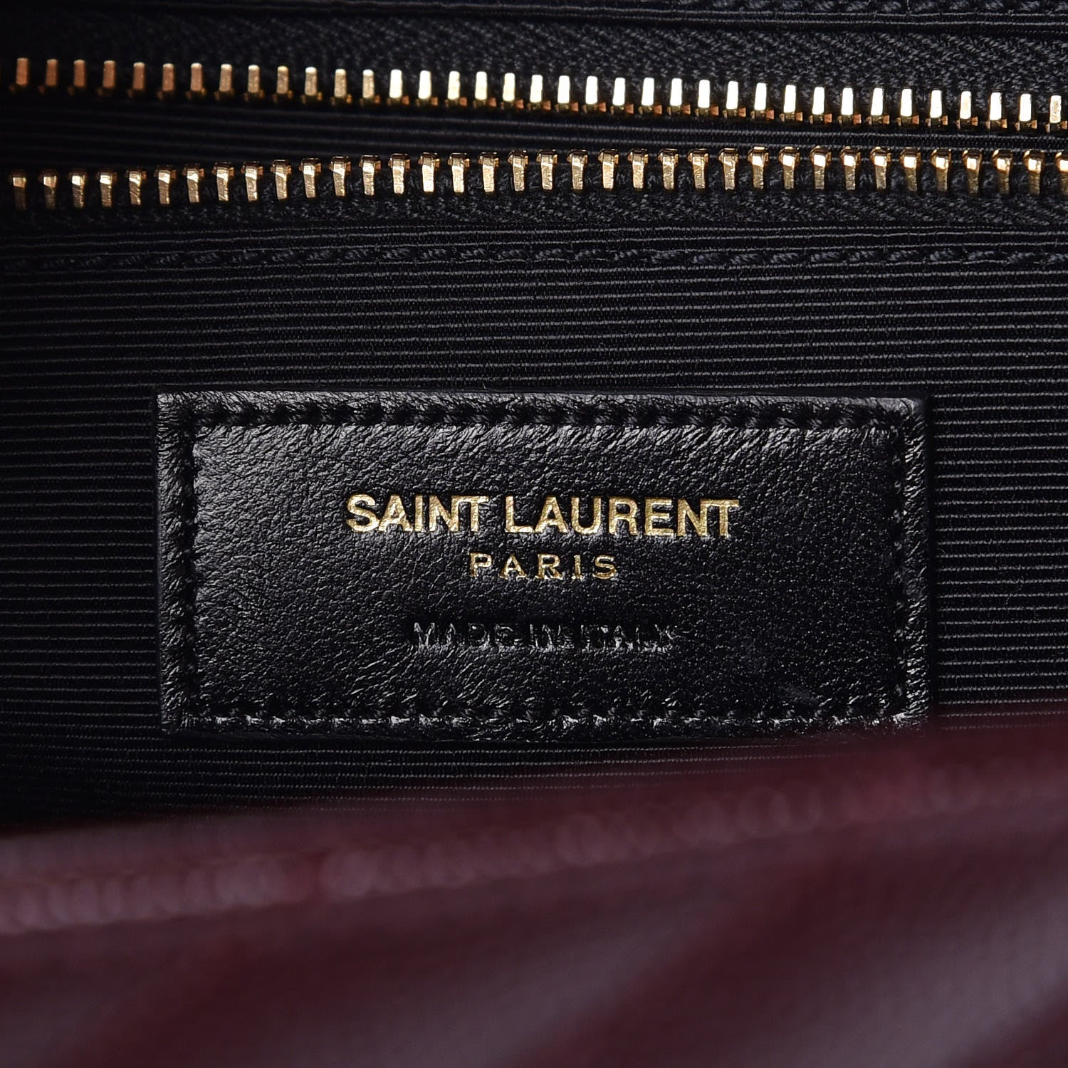 Saint Laurent Grain De Poudre Matelasse Chevron Large Monogram Satchel Rouge Legion 7 of 11