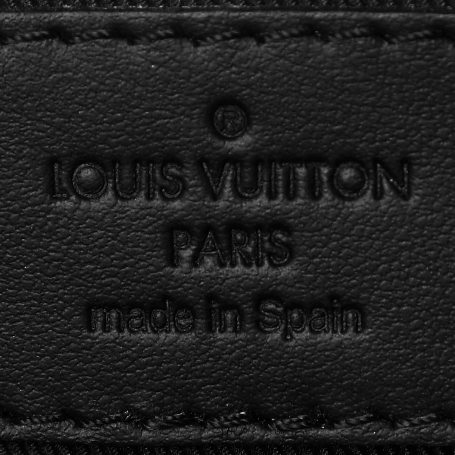 Louis Vuitton Calfskin Aerogram Messenger Black 10 of 15