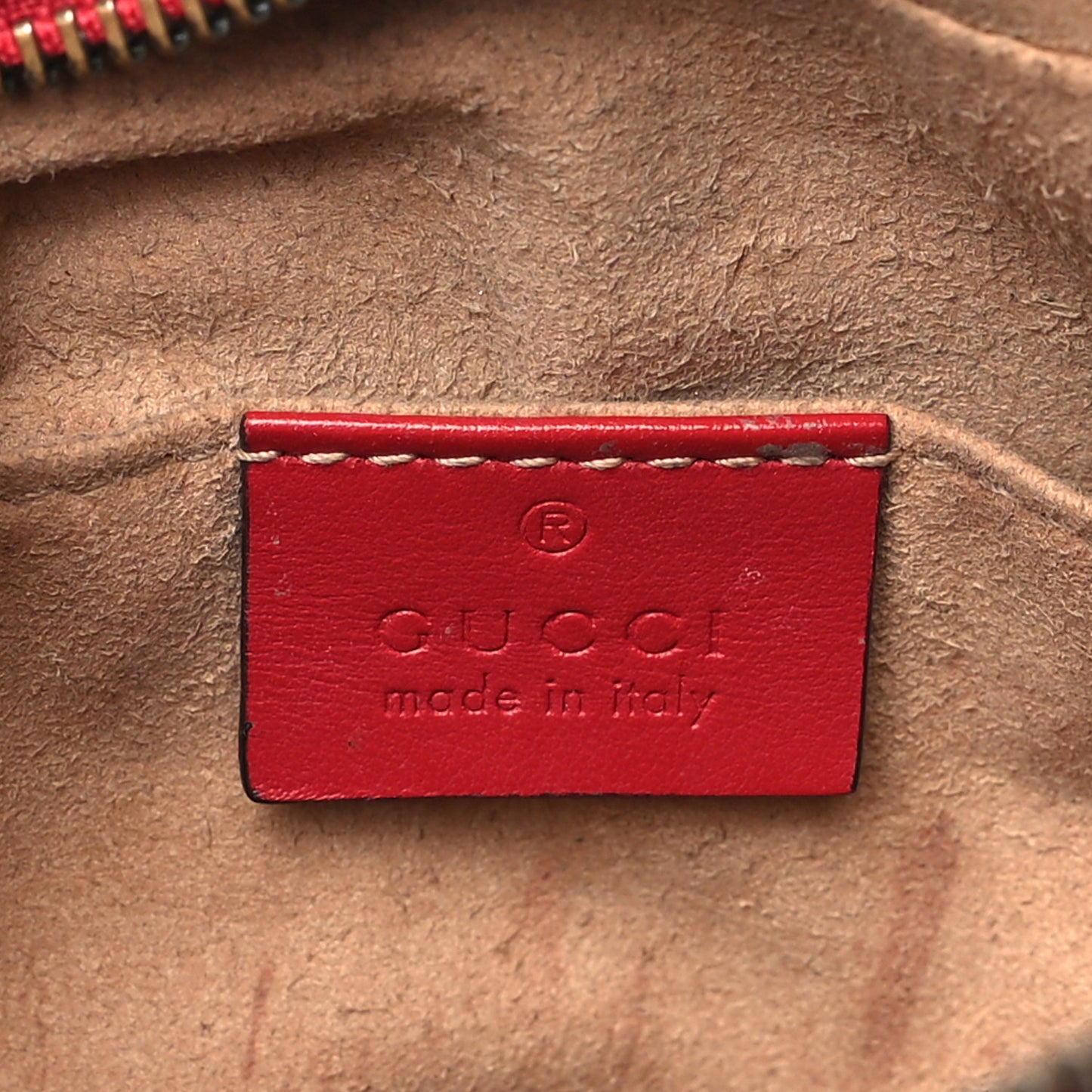 Calfskin Matelasse Mini GG Marmont Chain Shoulder Bag Hibiscus Red