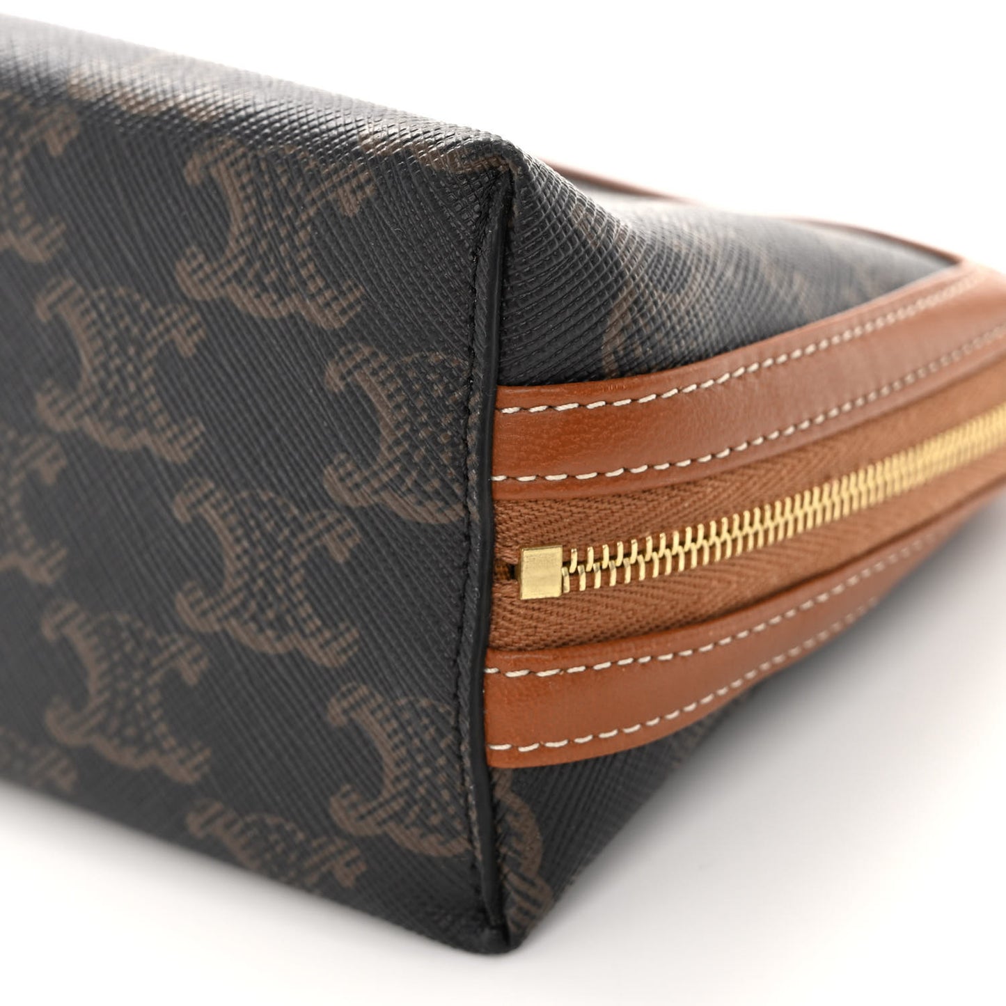 Triomphe Canvas Lambskin Clutch On Chain Tan