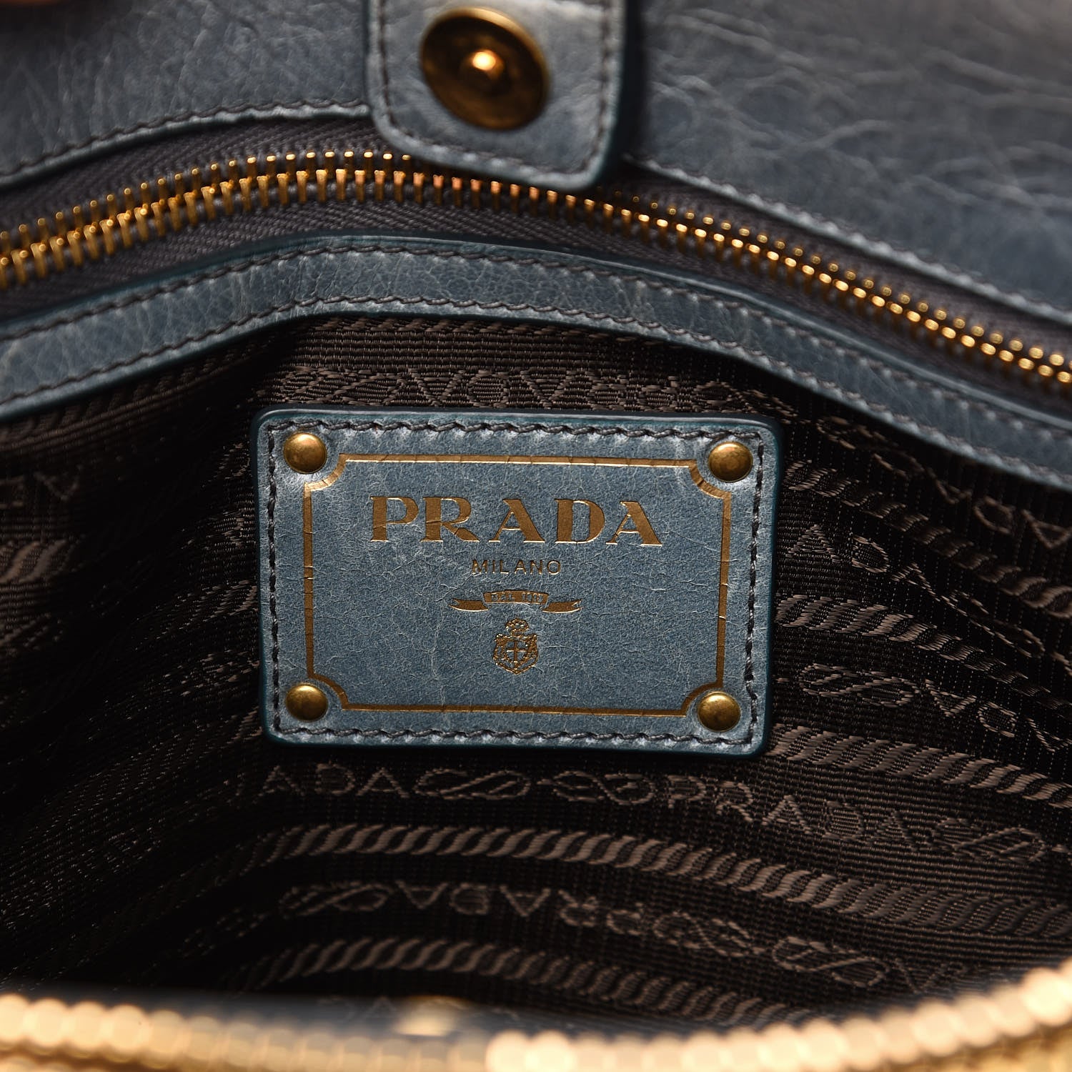 Prada Vitello Shine Tote Avio 6 of 14