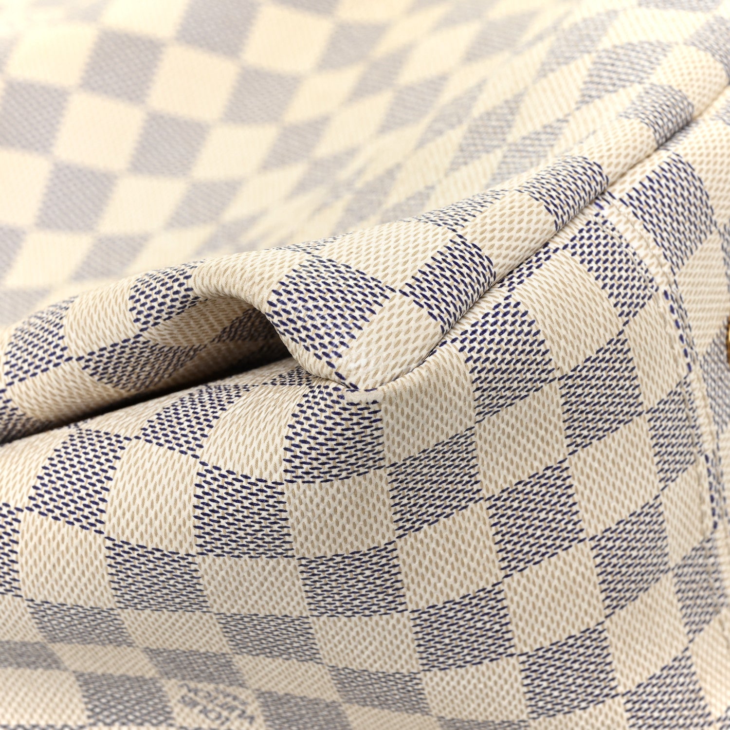 Louis Vuitton Damier Azur Artsy MM 11 of 14