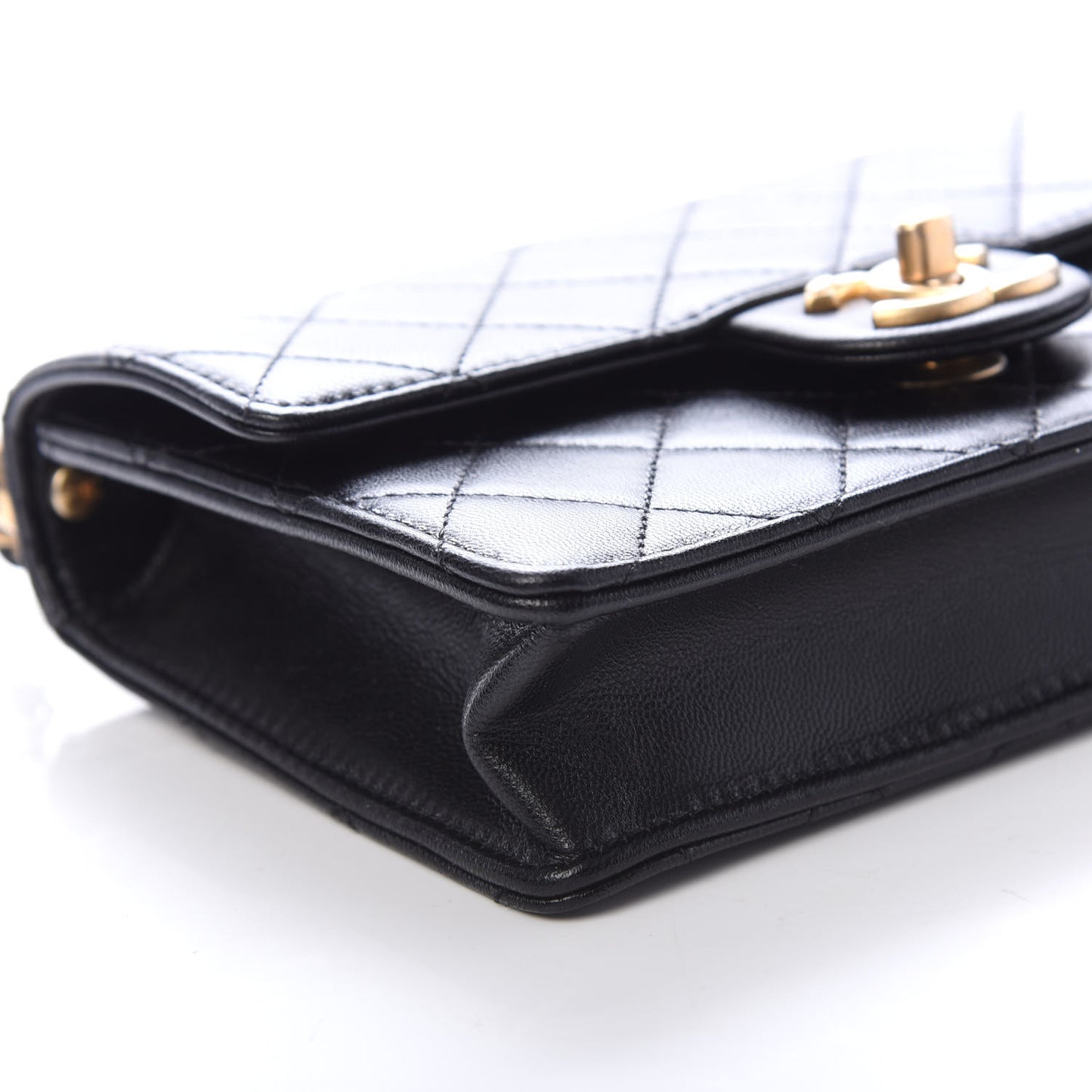 Goatskin Quilted Acrylic Beads Small Flap Black