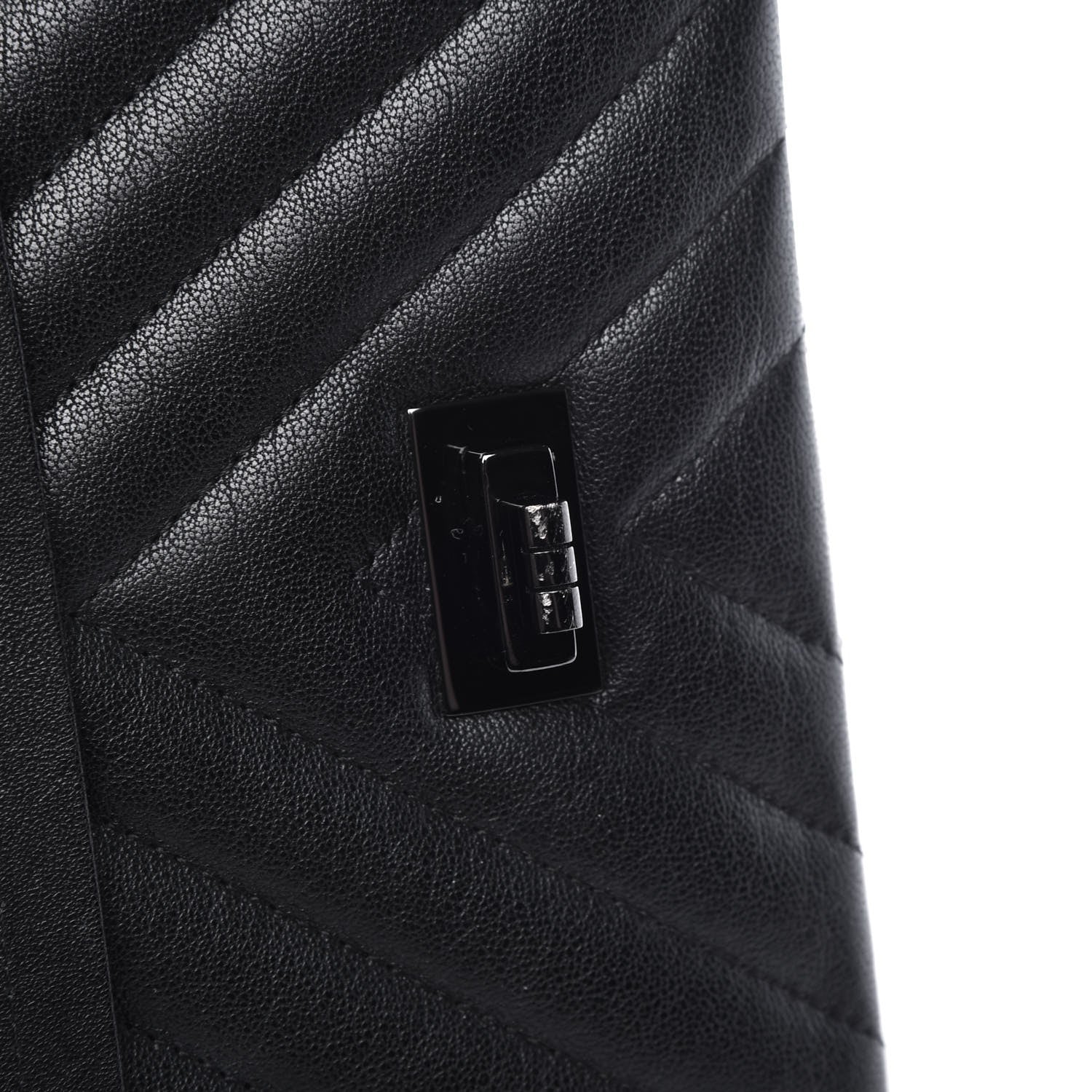 Chanel Sheepskin Chevron Quilted 2.55 Reissue 226 Flap So Black 17 of 20