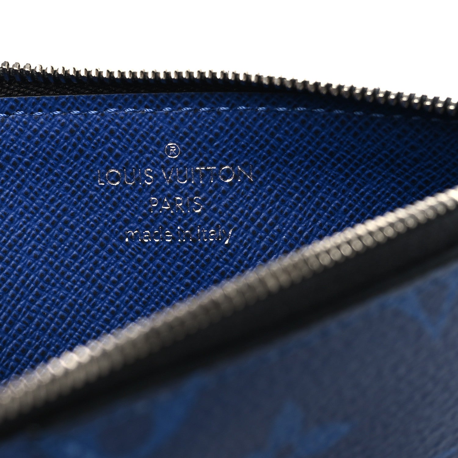 Louis Vuitton Taigarama Coin Card Holder Cobalt Blue 6 of 7
