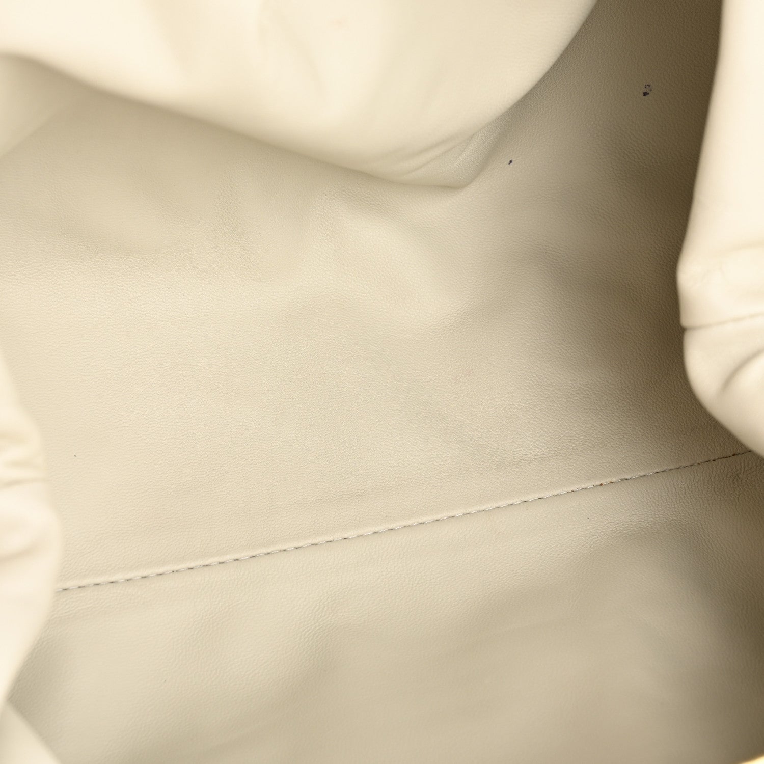 Bottega Veneta Metallic Crinkled Lambskin The Pouch Oversized Clutch Oro 5 of 12