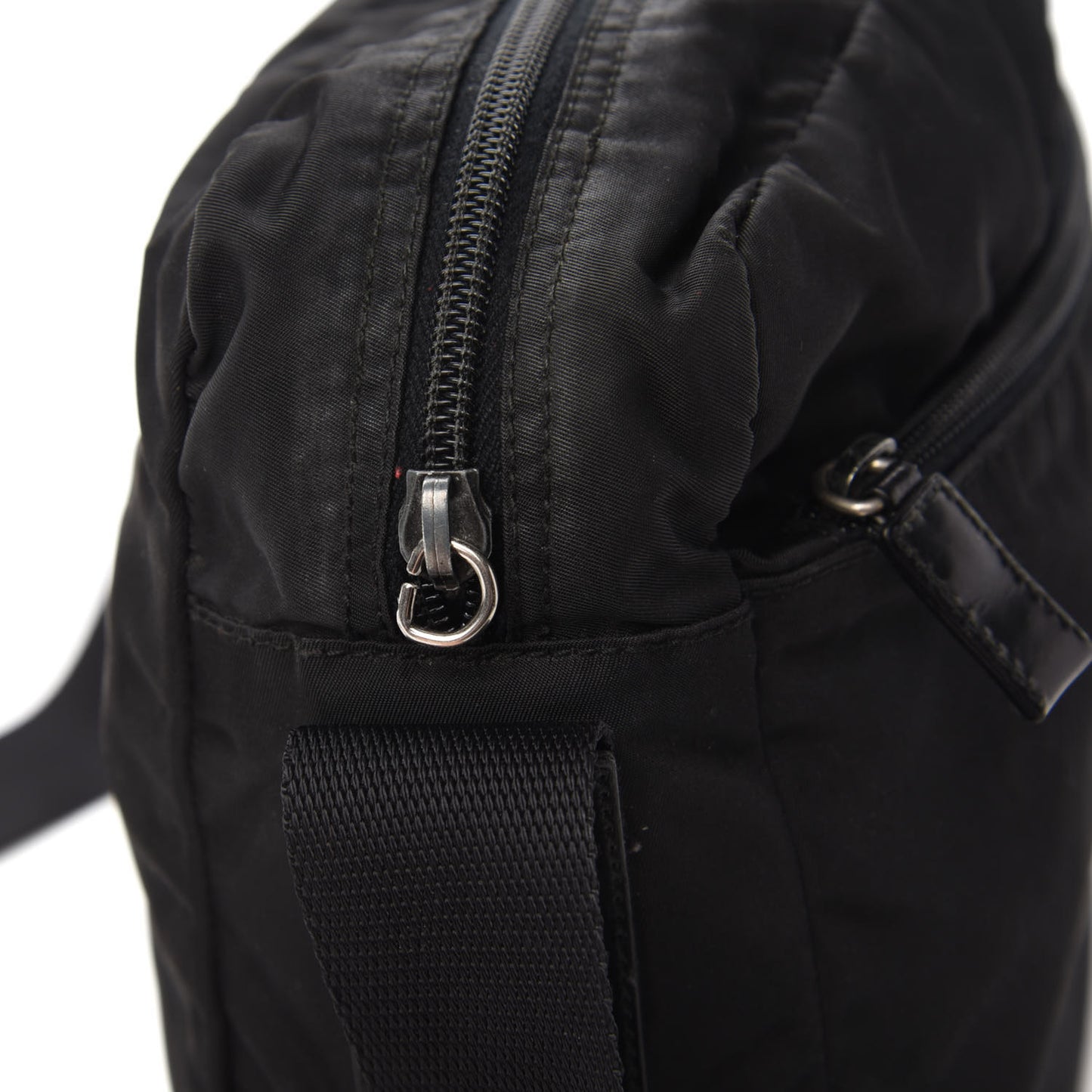 Nylon Vela Messenger Bag Black