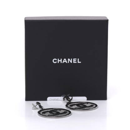 Chanel Mesh CC Earrings Ruthenium 5 of 5