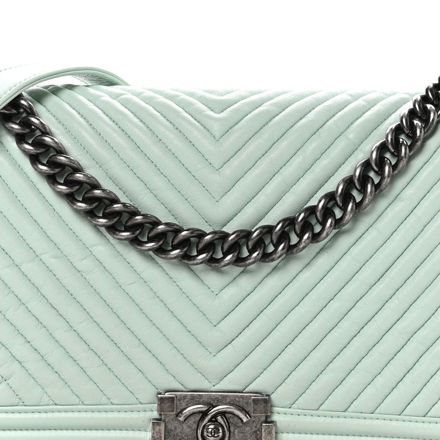 Chanel Wrinkled Lambskin Chevron Quilted New Medium Boy Flap Light Green 8 of 10