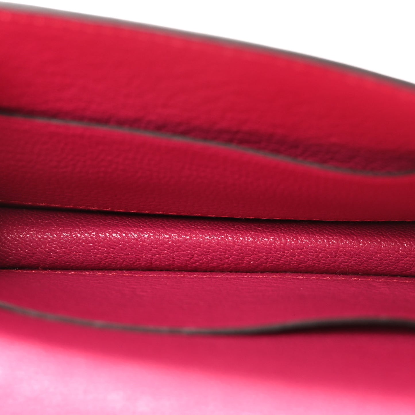 Chevre Mysore Roulis Slim Wallet Rose Shocking