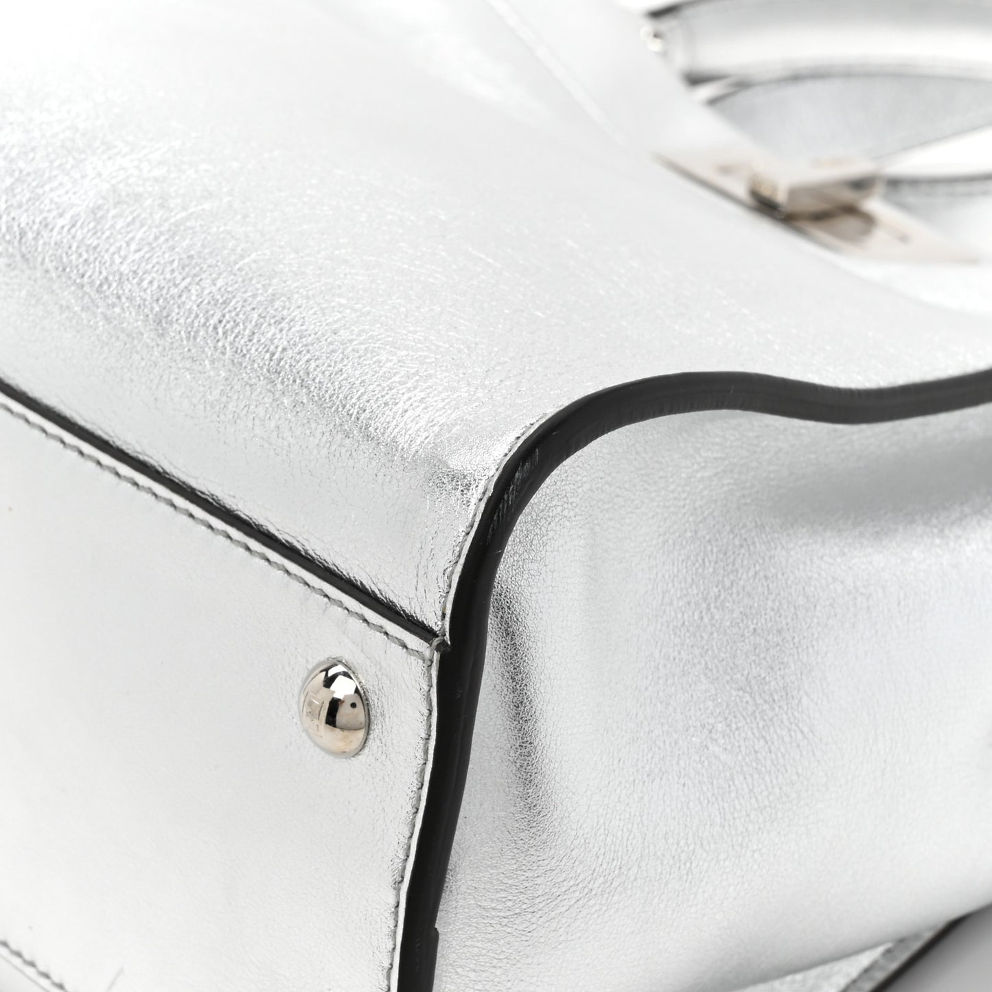 Vitello Catalan Mirror Medium Peekaboo Iconic Satchel Argento