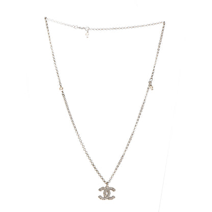 Chanel Pearl CC Pendant Necklace Golden Pearly White 3 of 5