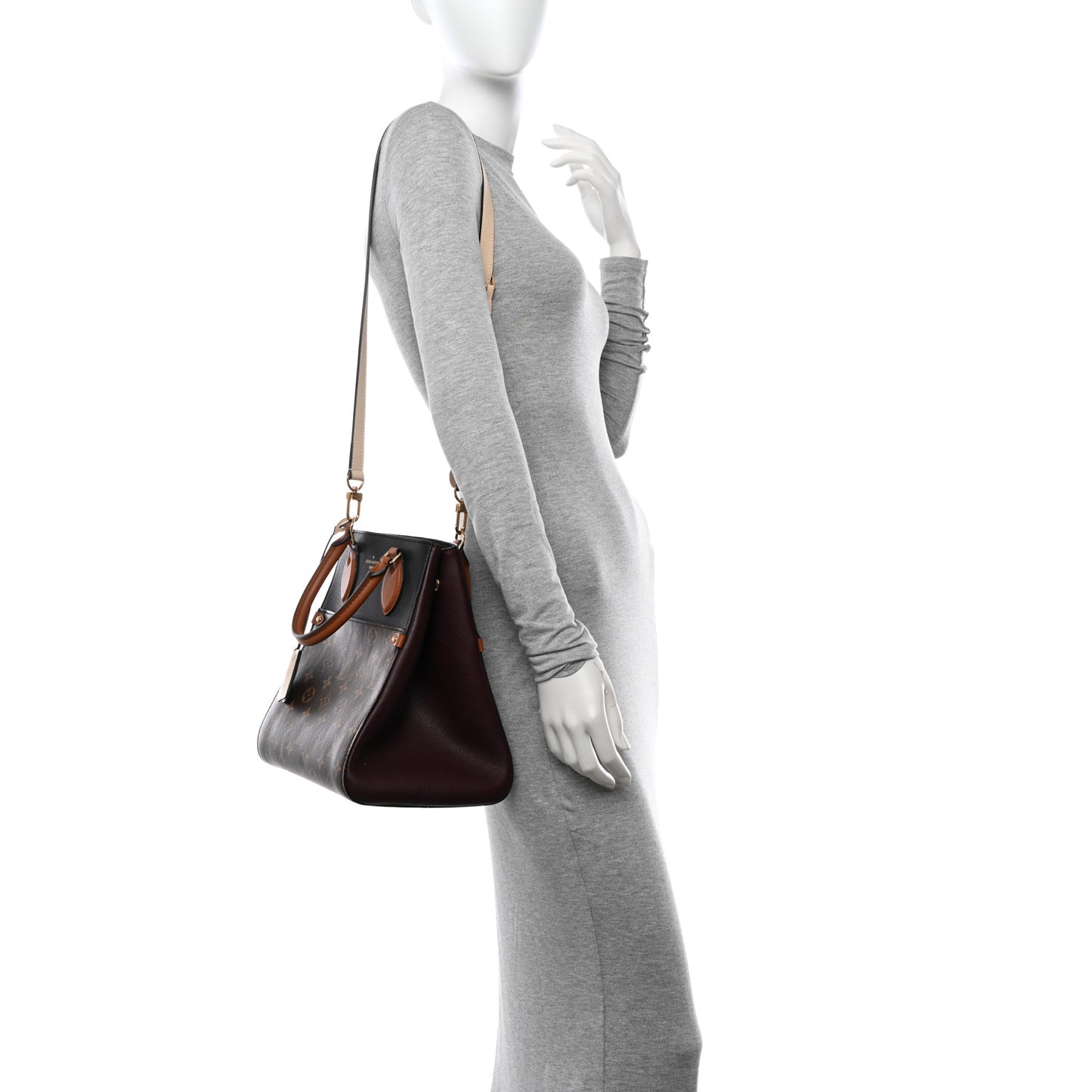 Calfskin Monogram Fold Tote MM Black Wine Cream