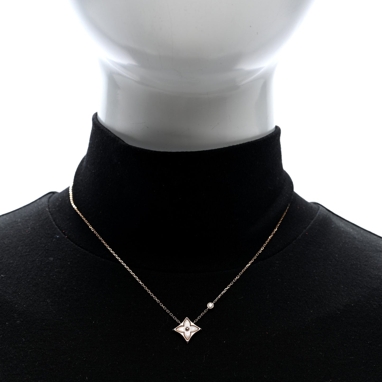 18K Pink Gold Diamond Mother of Pearl Color Blossom BB Star Pendant Necklace
