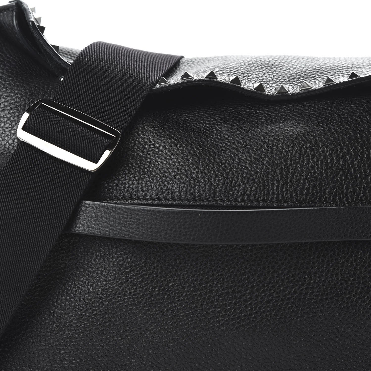Valentino Garavani Pebbled Calfskin Rockstud Messenger Black 9 of 9