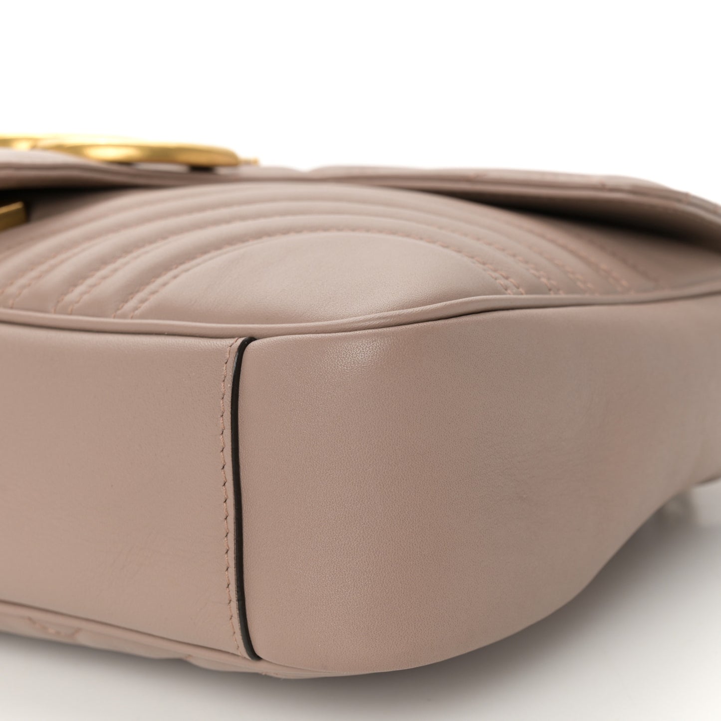 Calfskin Matelasse Medium GG Marmont Shoulder Bag Porcelain Rose