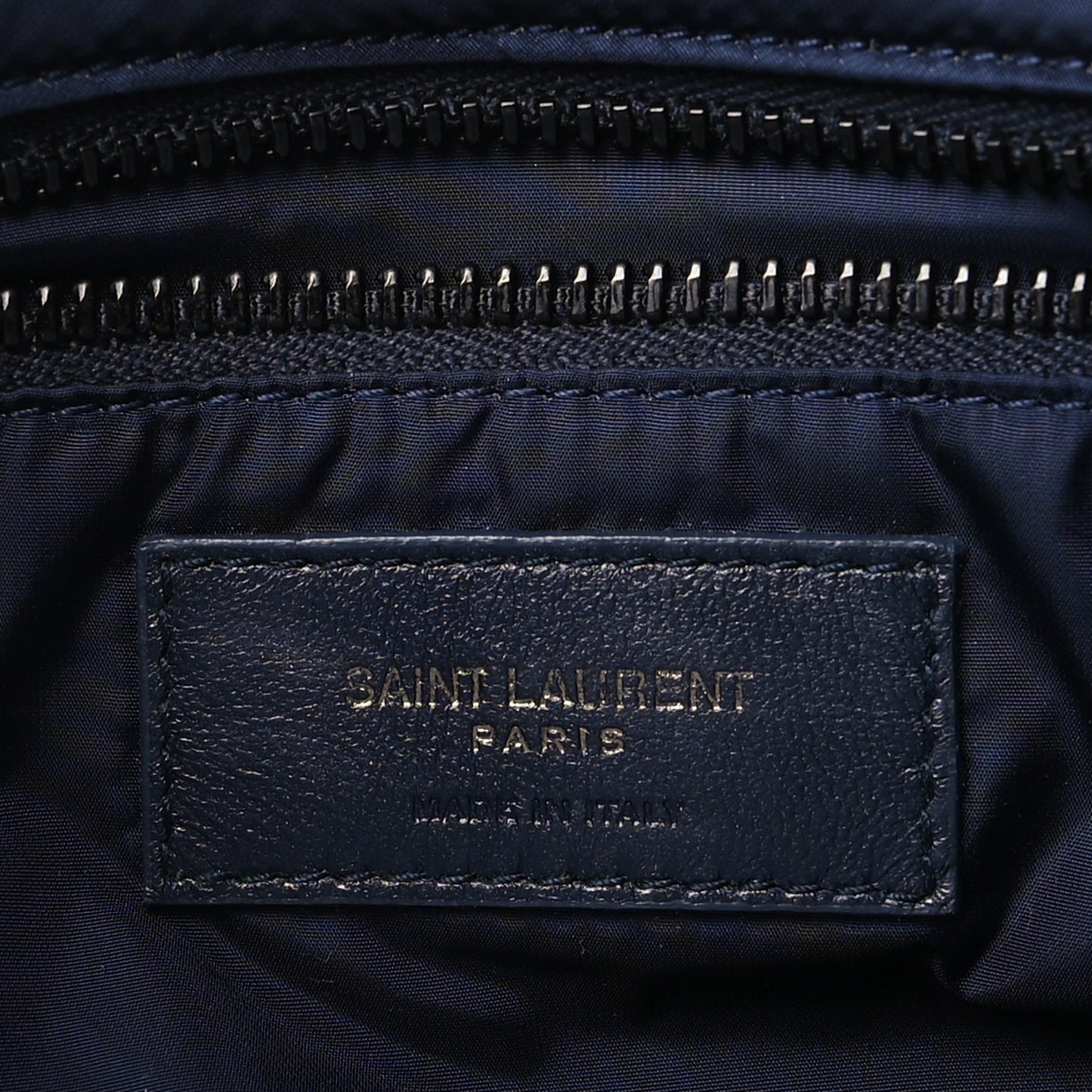 Econyl Nylon Le 5 A 7 Hobo Navy