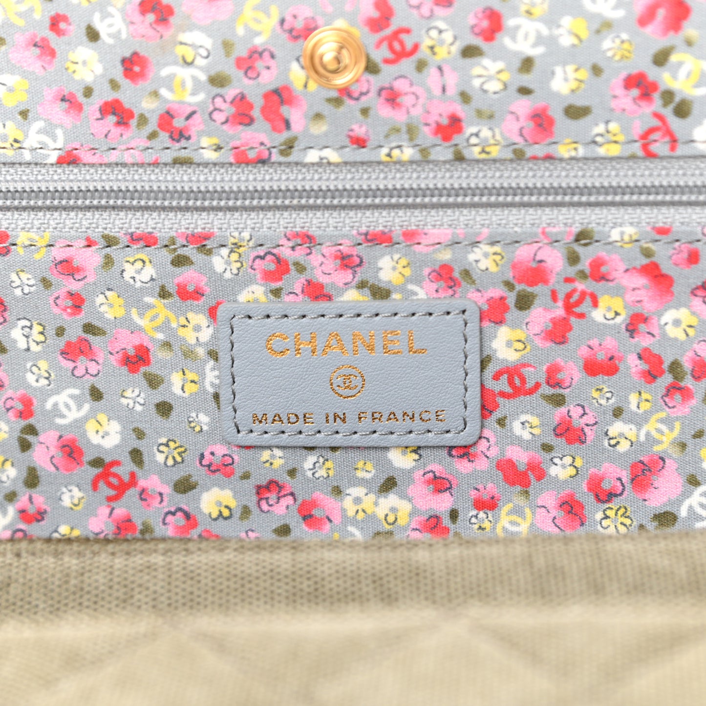 Canvas Quilted Coco Cuba Charms Wallet On Chain WOC Khaki