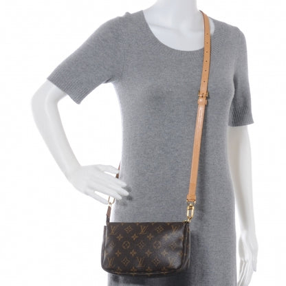 Louis Vuitton Monogram Pochette Accessories 2 of 8