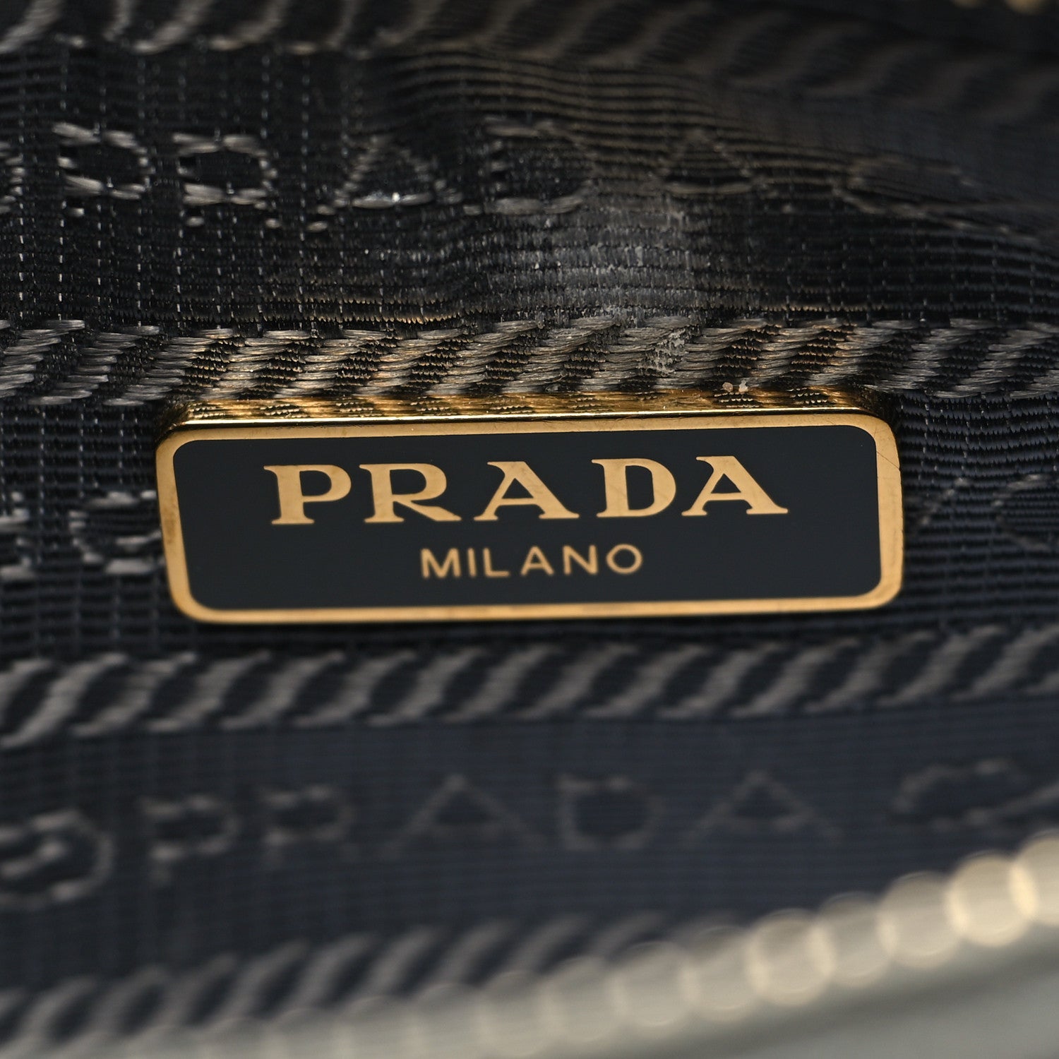 Prada Saffiano Re-Edition 2005 Shoulder Bag Ardesia 6 of 11