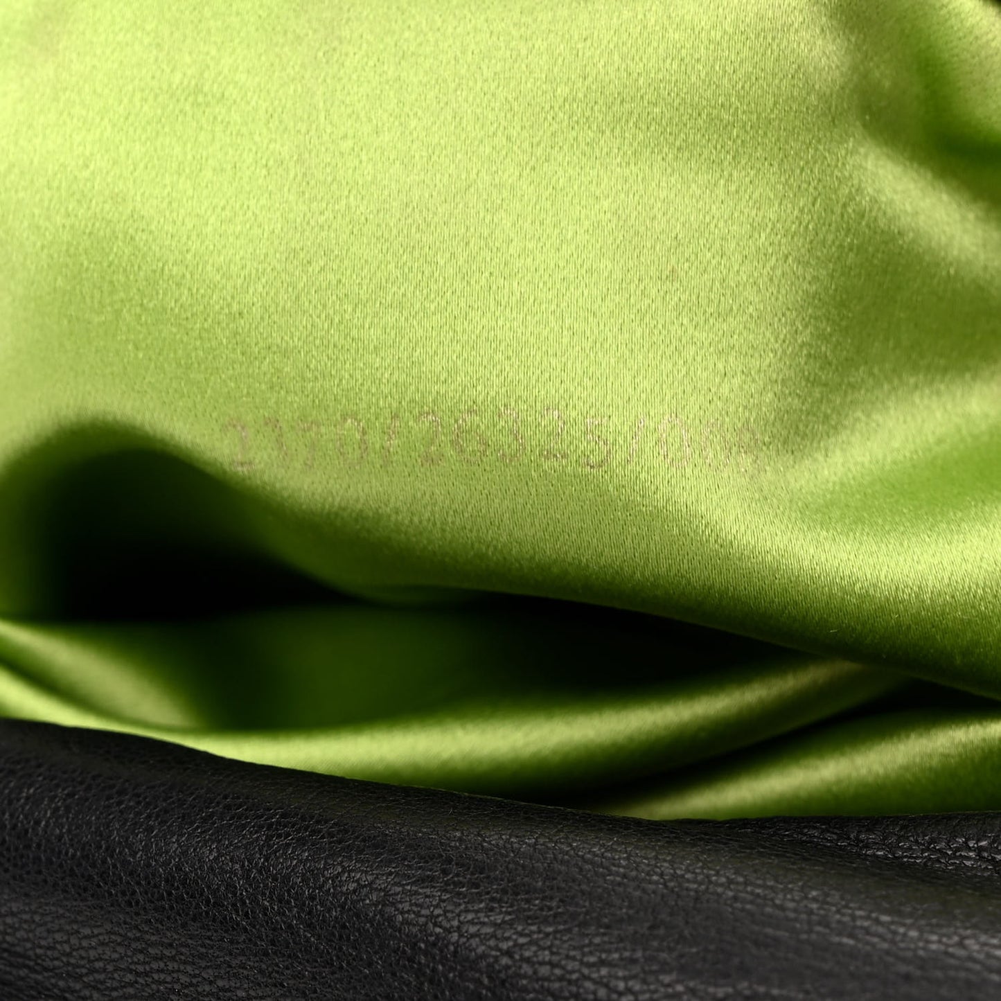 Calfskin Big Forever Mama Baguette Black