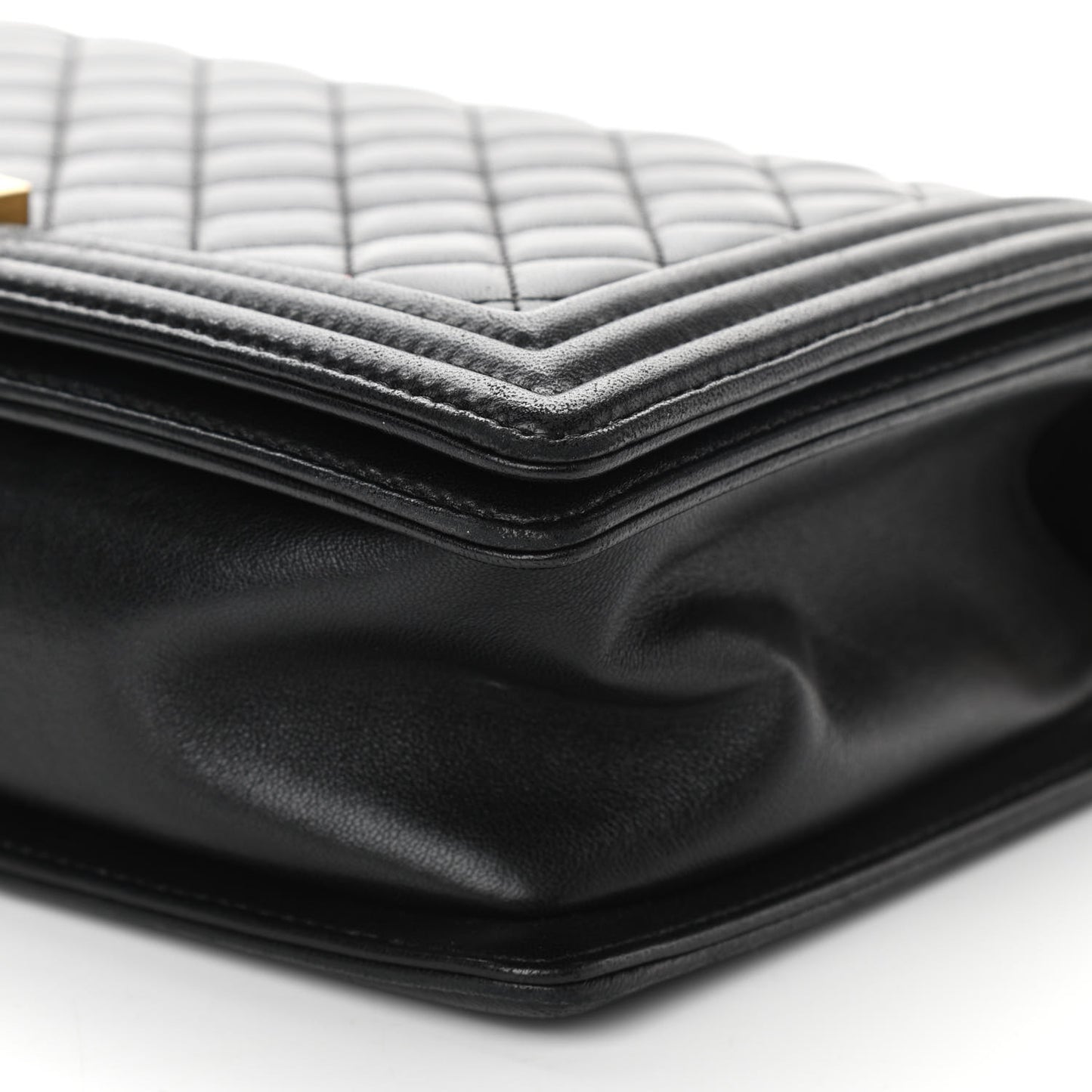 Lambskin Quilted New Medium Boy Flap Black