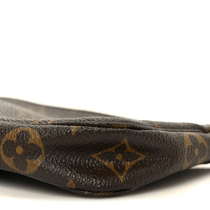 Louis Vuitton Monogram Mini Pochette Accessories 10 of 10