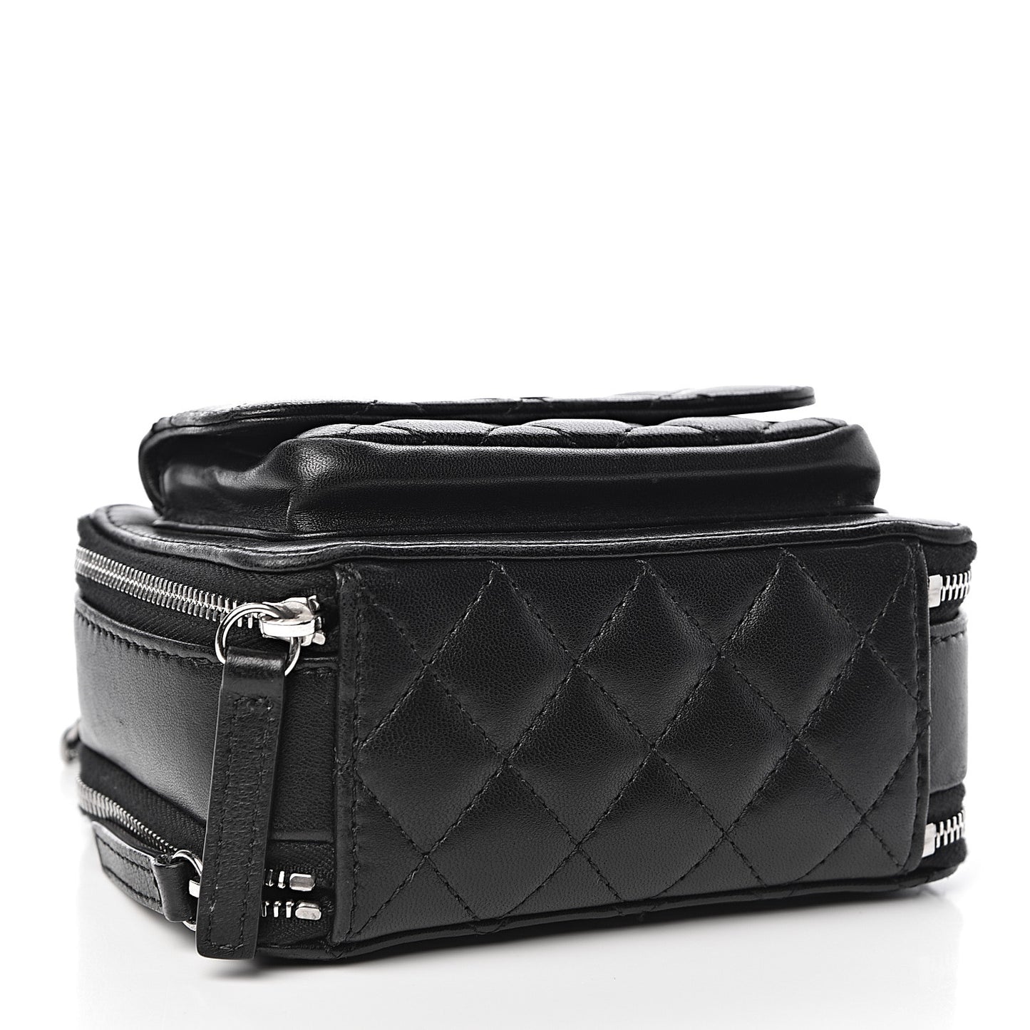 Lambskin Quilted Small Pocket Box Camera Case Black