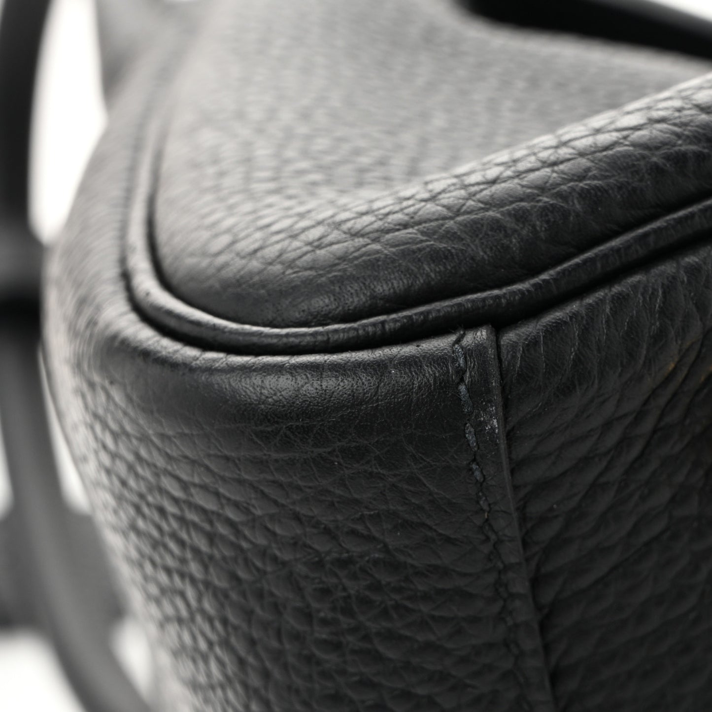 Taurillon Clemence Lindy 30 Black