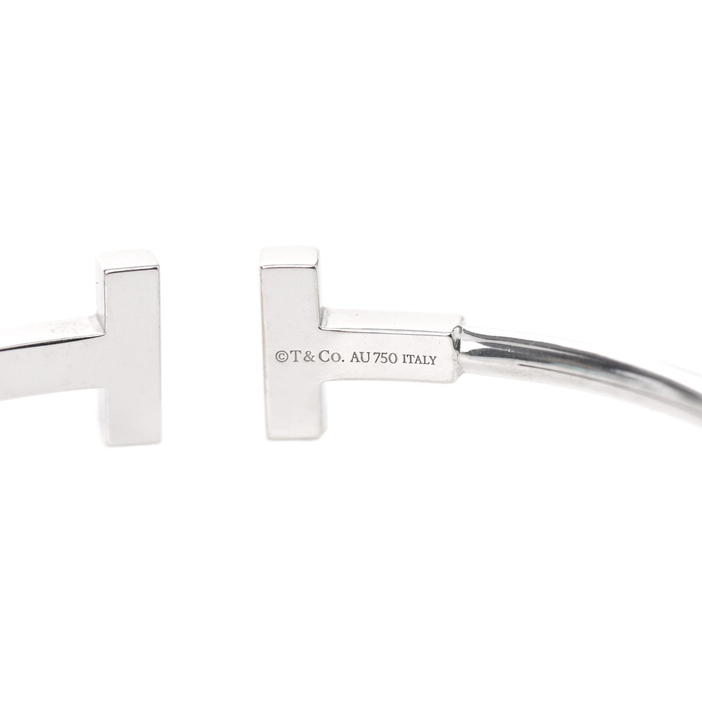 18K White Gold T Wire Bracelet