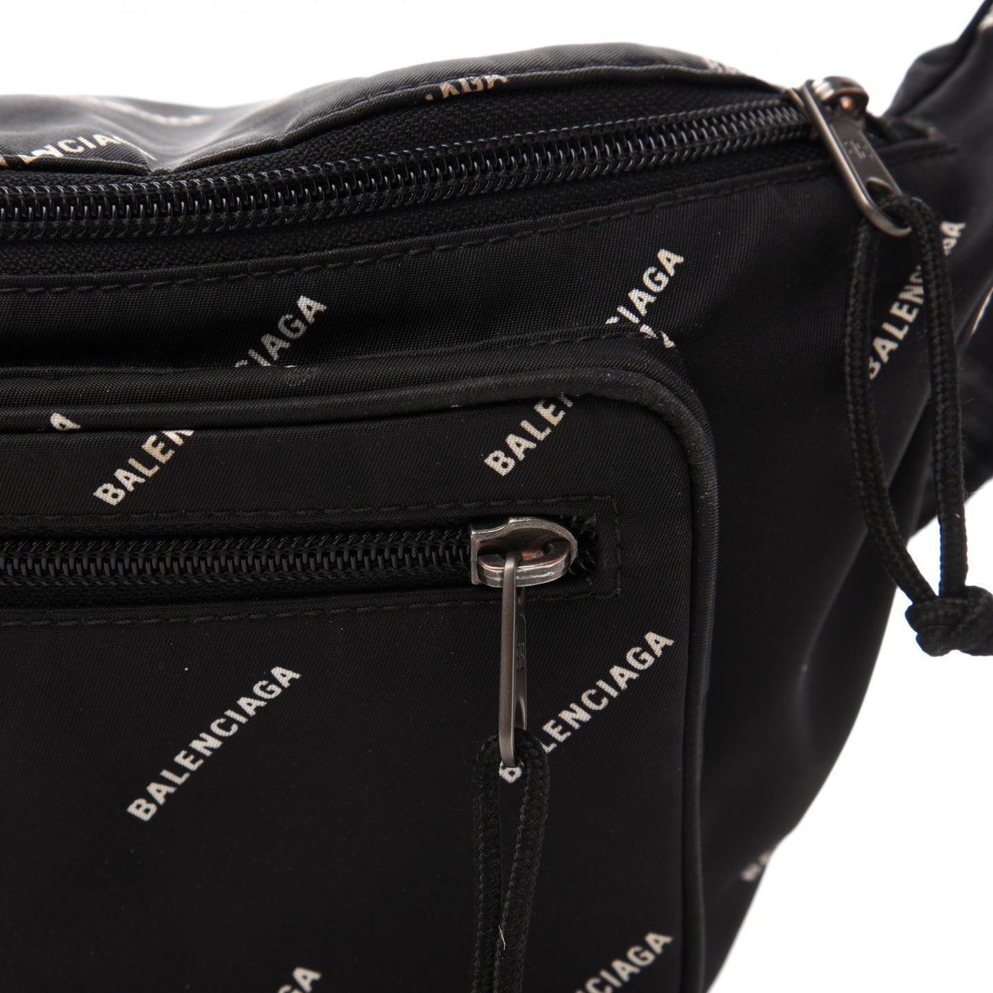 Twill Nylon Allover Logo Explorer Beltpack Black White